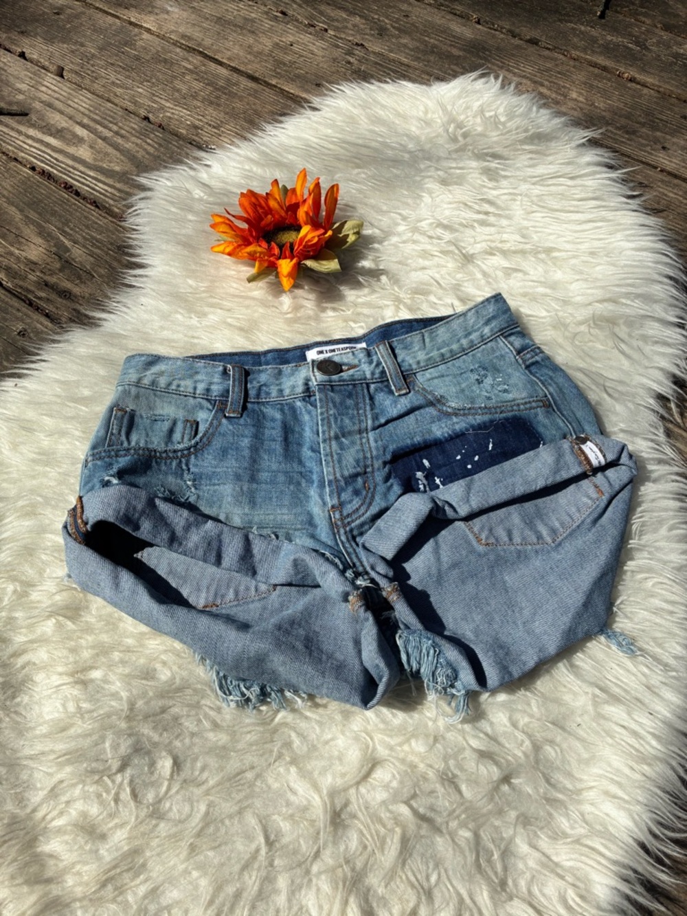 Very sexy One Teaspoon Bandits  Shorts